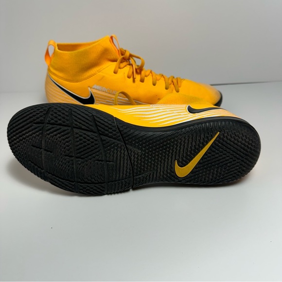 Nike Junior Mercurial Superfly 7 Academy IC YOUTH AT8135-801 Size 6Y - Picture 4 of 10
